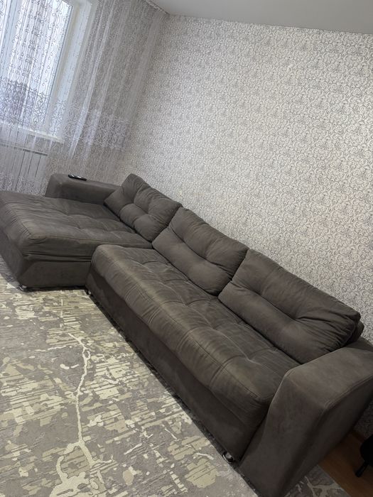 Продам угловой диван