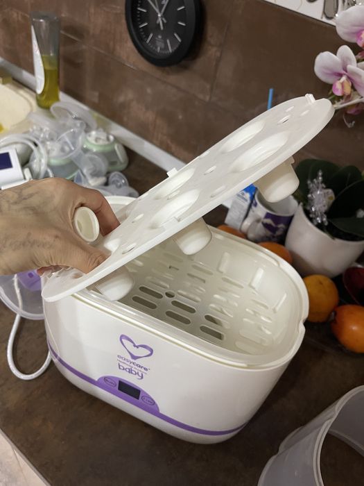 Sterilizator electric cu abur