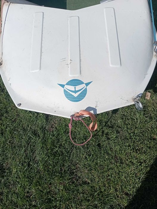 Алуминиева лодка