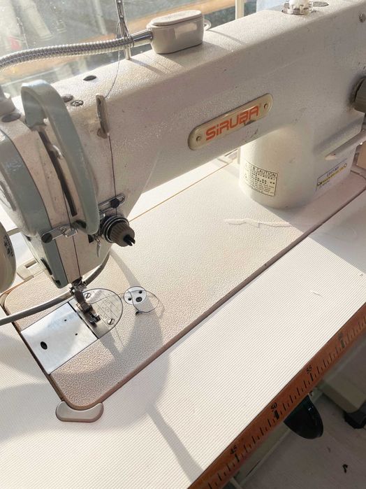 Masina de cusut liniara Siruba- Stare impecabila