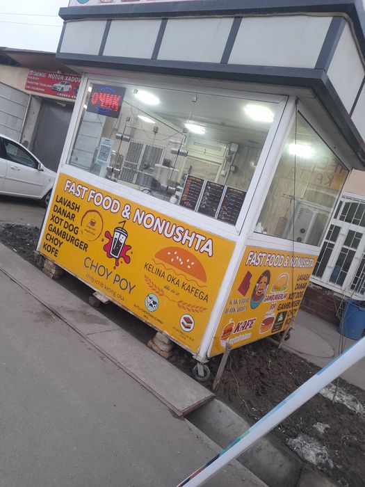 Fast food botka sotiladi