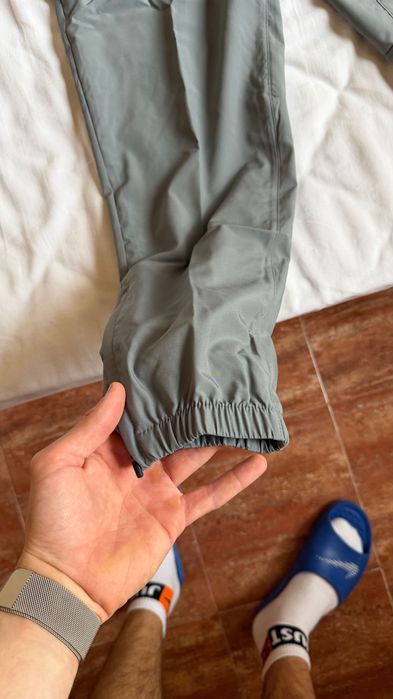 Сив панталон Nike