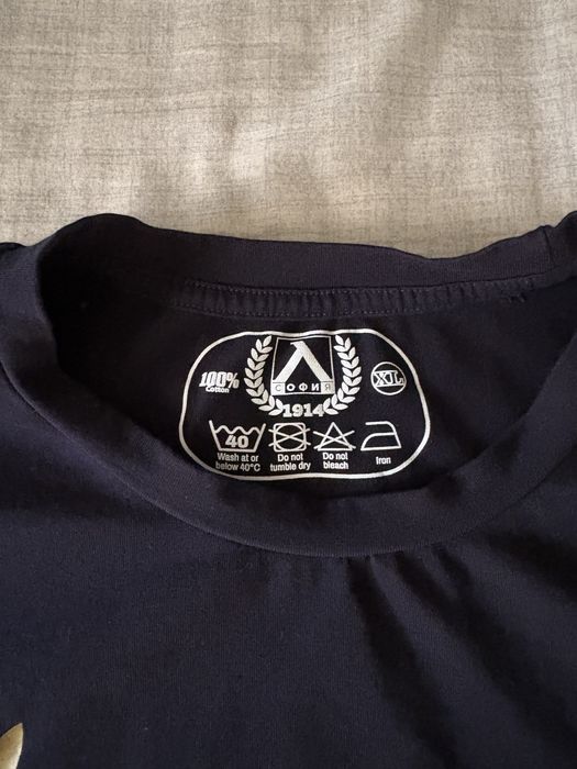 Тениска Левски.