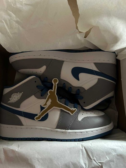 Jordan 1 True Blue Cement