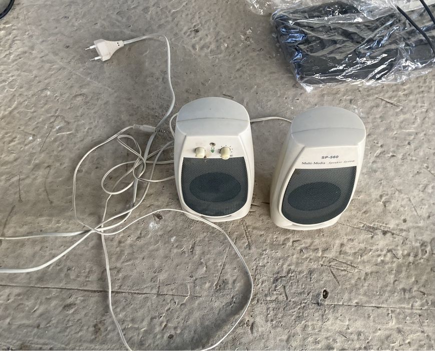 Старый компьютер LG +системный блок,колонки,клавиатура