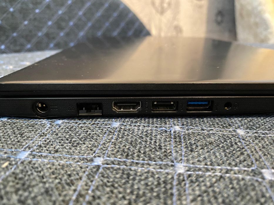 Ноутбук Acer на 900+гб