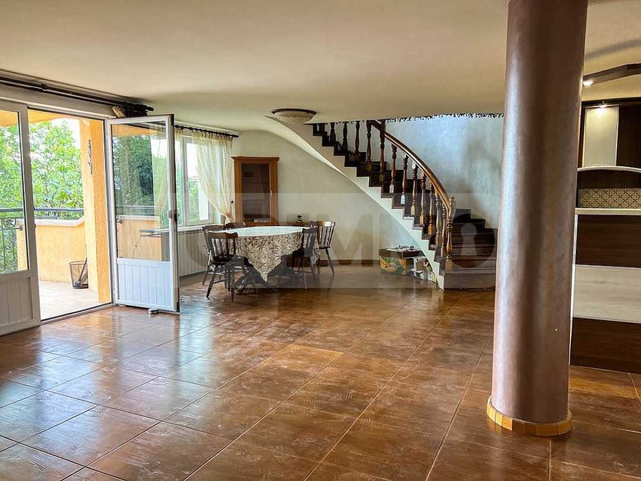 Продава се Къща в Варна, м-т Траката - 282 кв.м за 3032 €/кв.м - Снимка #4