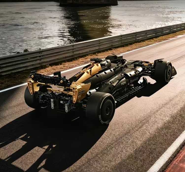 Конструктор лего Формула 1 Mercedes W16 Expensify