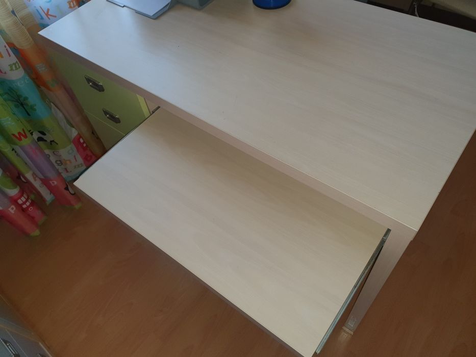 Продам турецкий письменный стол ISTIKBAL