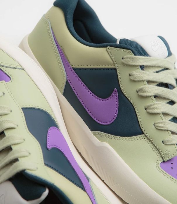 Nike SB Force 58 olive and purple