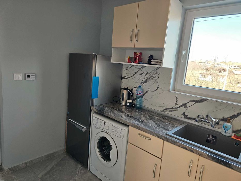 Дава под наем къща Волуяк