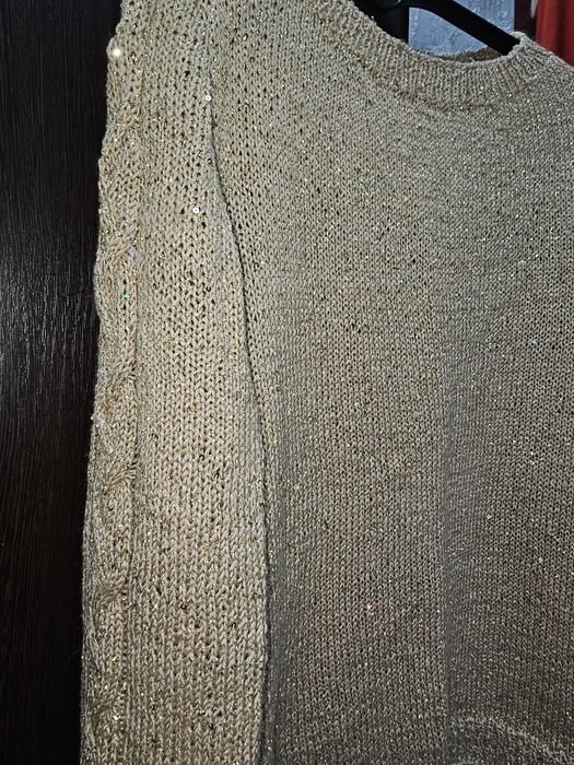 Продам вязаные кофты