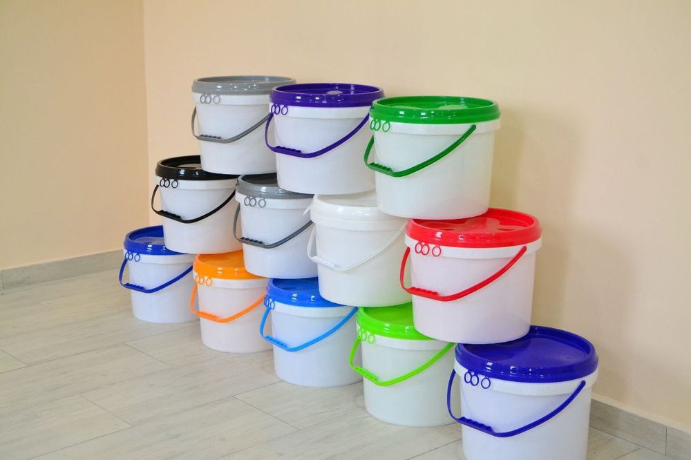 Plastik travertin chelak