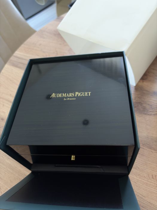 Продам Audemars Piguet Royal Oak