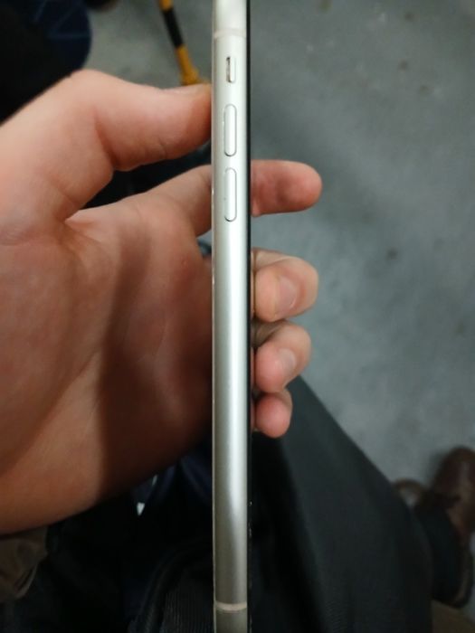 Продам айфон 11 СРОЧНО