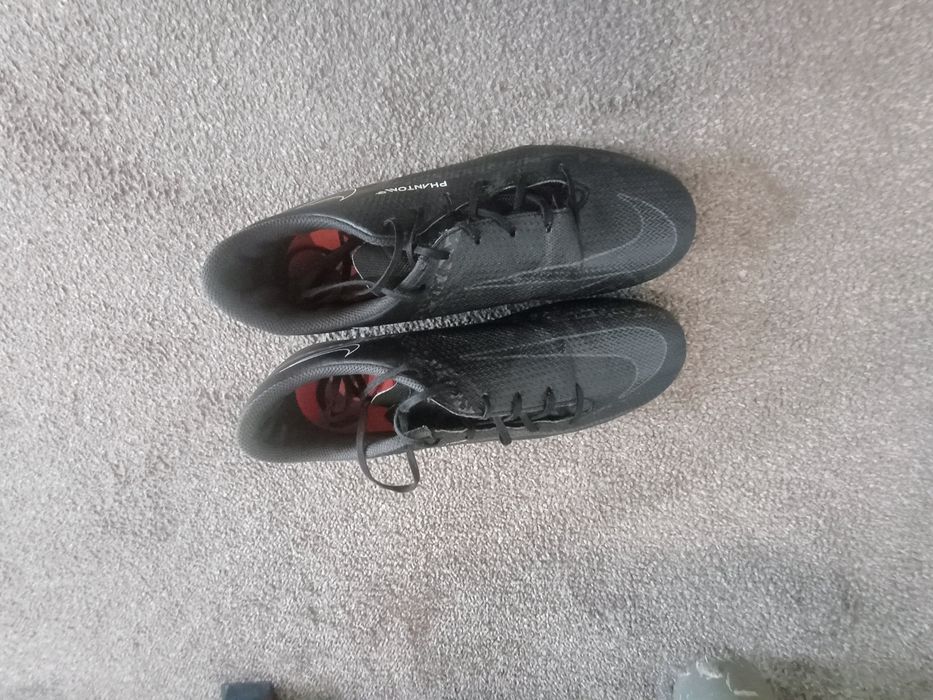 Nike Phantom Gt 42