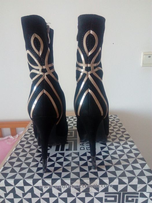 Официални дамски ботуши Паоло Ботичели естествен набук