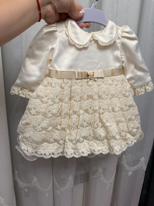 Rochita botez 3-6 luni