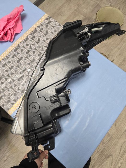 Фары на Toyota Highlander