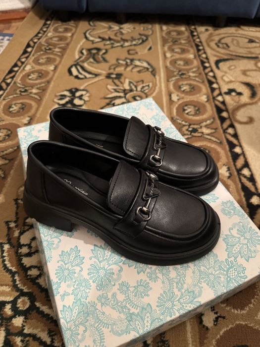 Продается лоферы