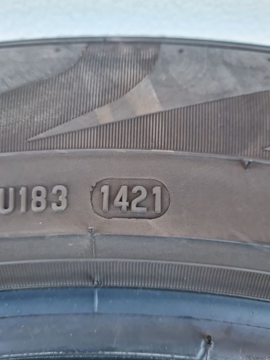 Всесезонни гуми 4 броя PIRELLI Scorpion AllSeason 215 65 R17 дот 1421