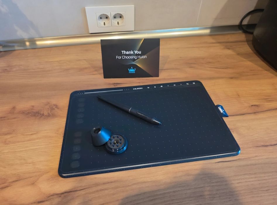 Tableta grafica compatibila Windows, MacOS si Android culoare albastru - Huion HS611- Nouă