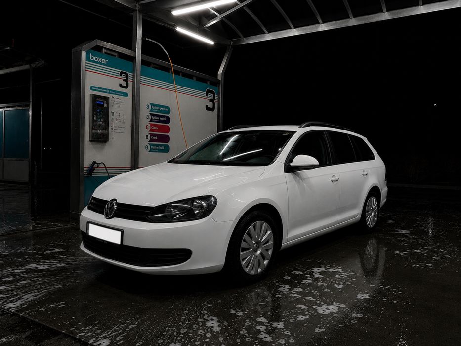 VOLKSWAGEN Golf 2011 — imagine 4