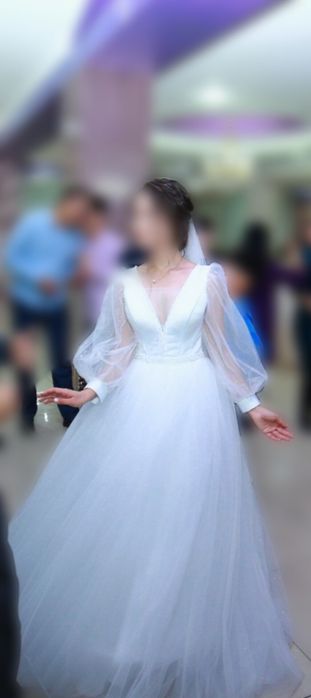 Продам красивое свадебное платье!