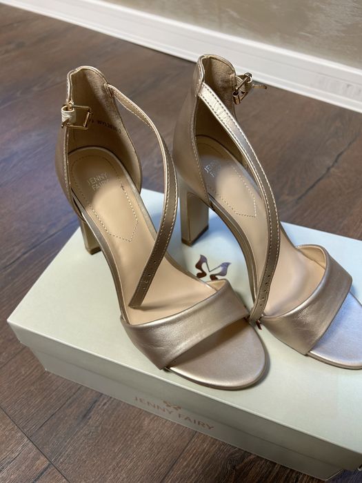 Домски обувки размер 36