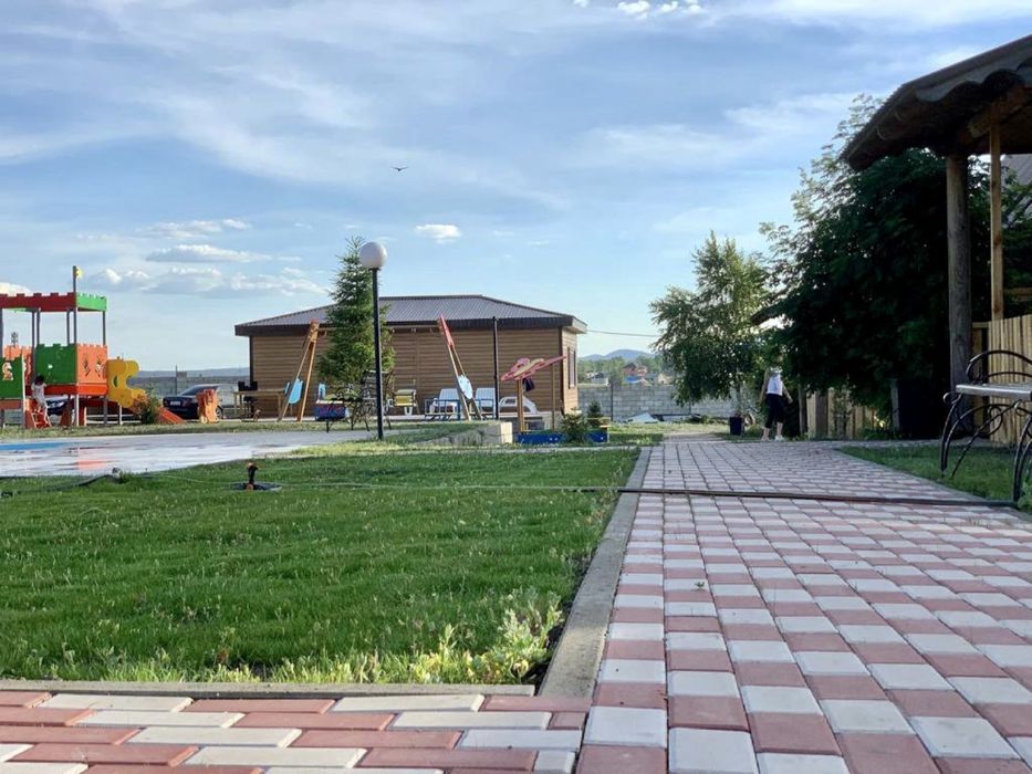 Домики из сруба в Боровом