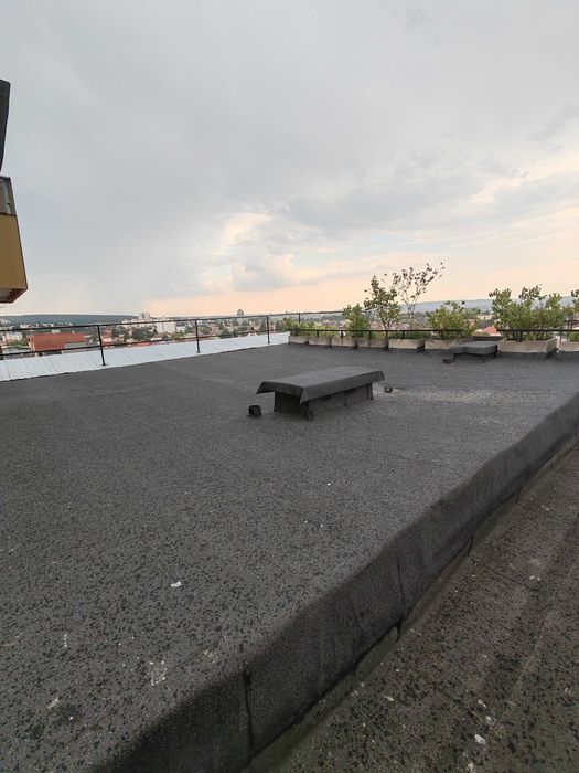 De vânzare apartament 1 cameră, ultracentral, 31 mp, et. 8/10, extra terasă comună pe palier