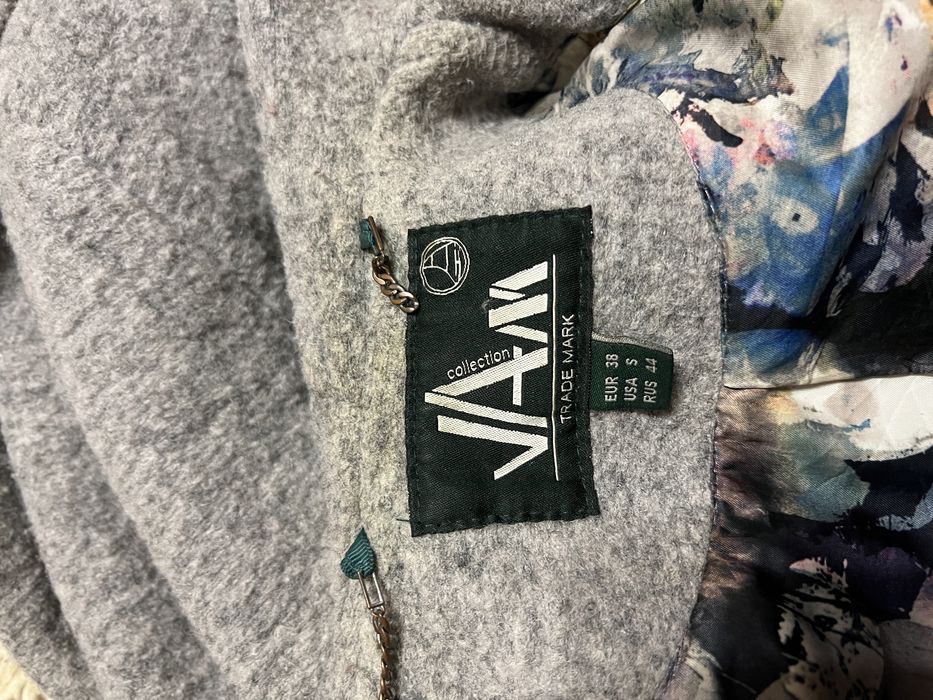 Шерстяное пальто