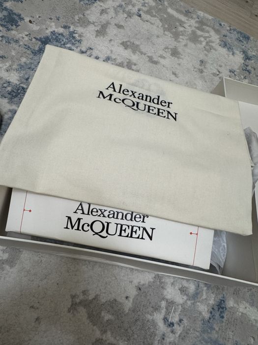 Alexander Mcqueen