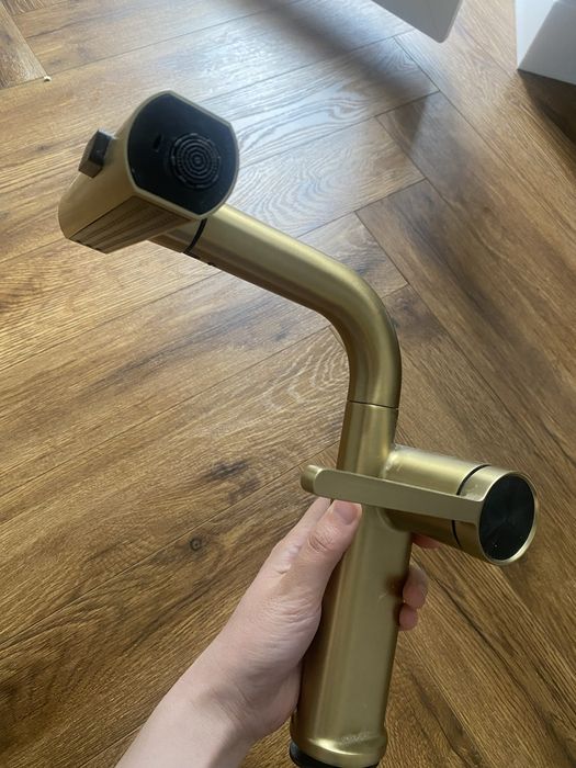 Смеситель для раковины