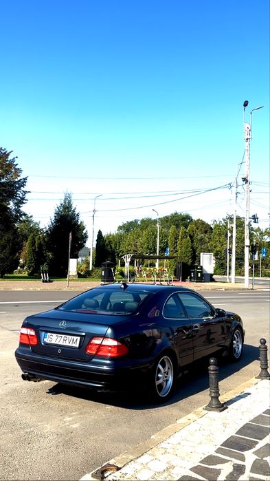 Mercedes CLK 200 Kompressor W208 Facelift / Xenon / Piele / Reglabilă