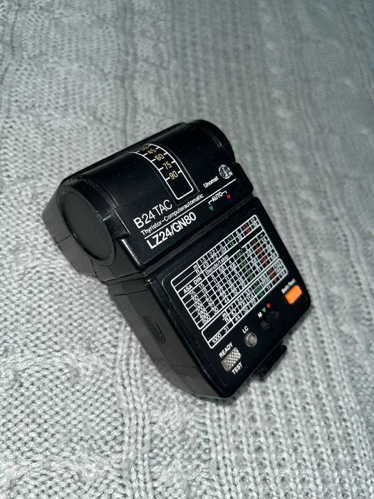 Фотовспышка Unomat B24 TAC
