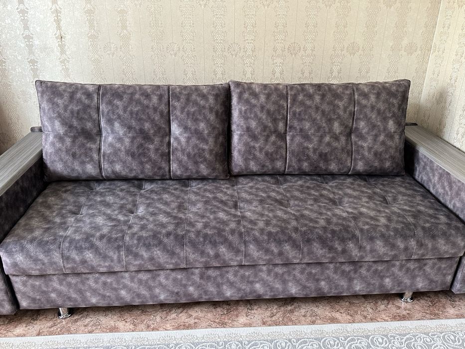 Новый большой Диван