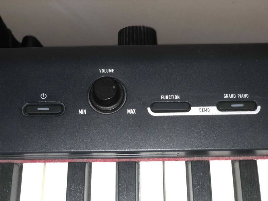 Casio CDP-S100 + pedală + alimentator + scaun