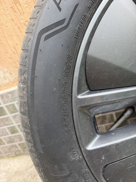 Bridgestone Alenza 001 255/50 R20