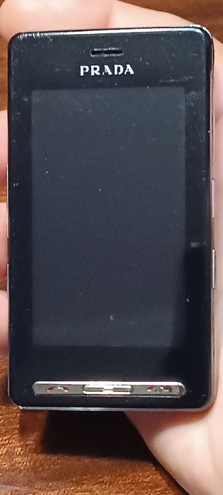 LG  KE 850  Prada