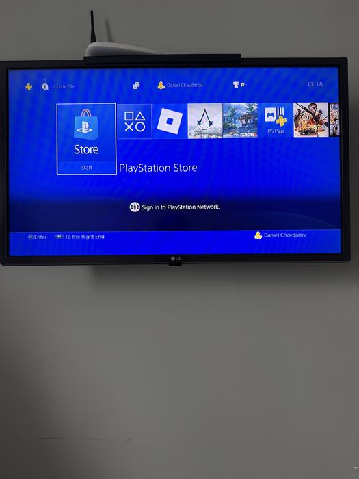 Продавам ps4 pro