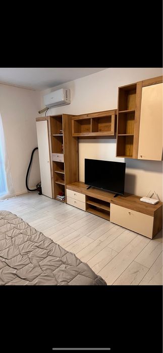 Inchiriez garsoniera spatioasa 42 mp