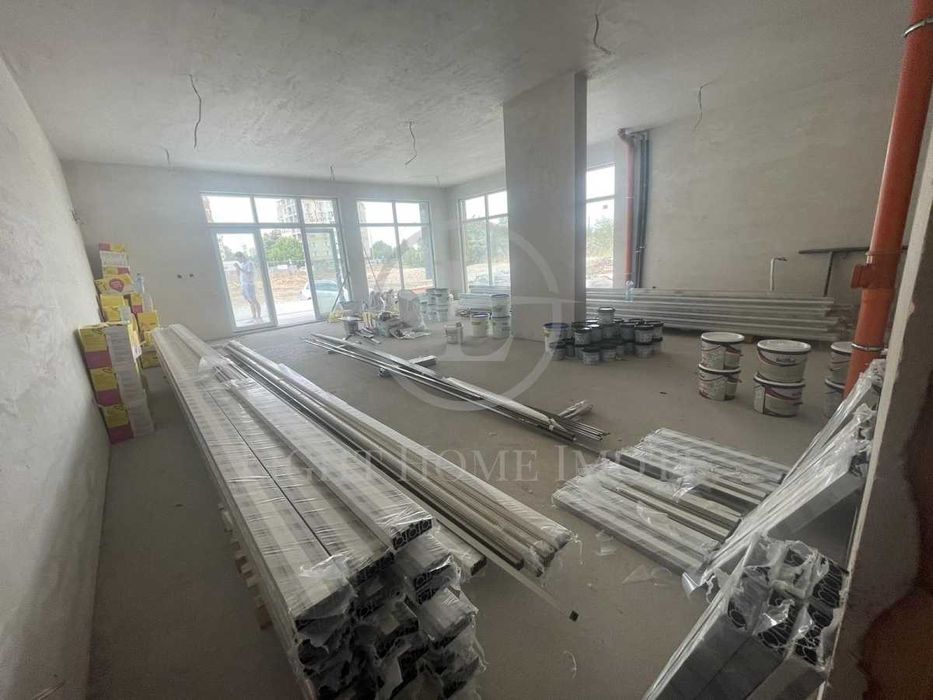 Продава се Магазин в Пловдив, Гагарин - 99 кв.м за 1500 €/кв.м - Снимка #2