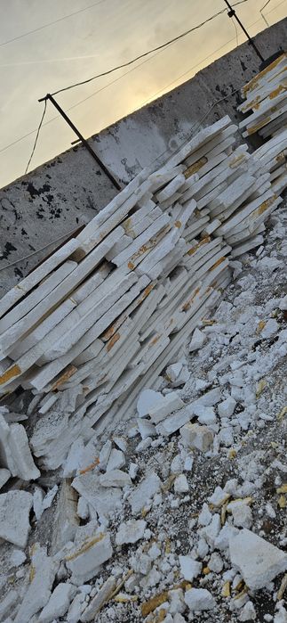 Продам пенопласт - лом.