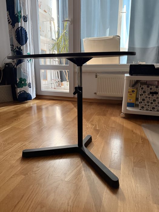 Svartasen IKEA масичка за лаптоп черна