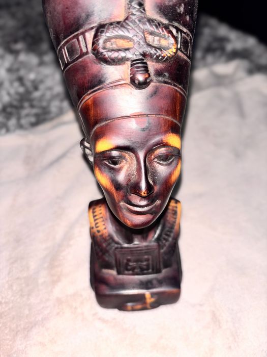 Statuetă decorativă Nefertiti – Egipt Antic