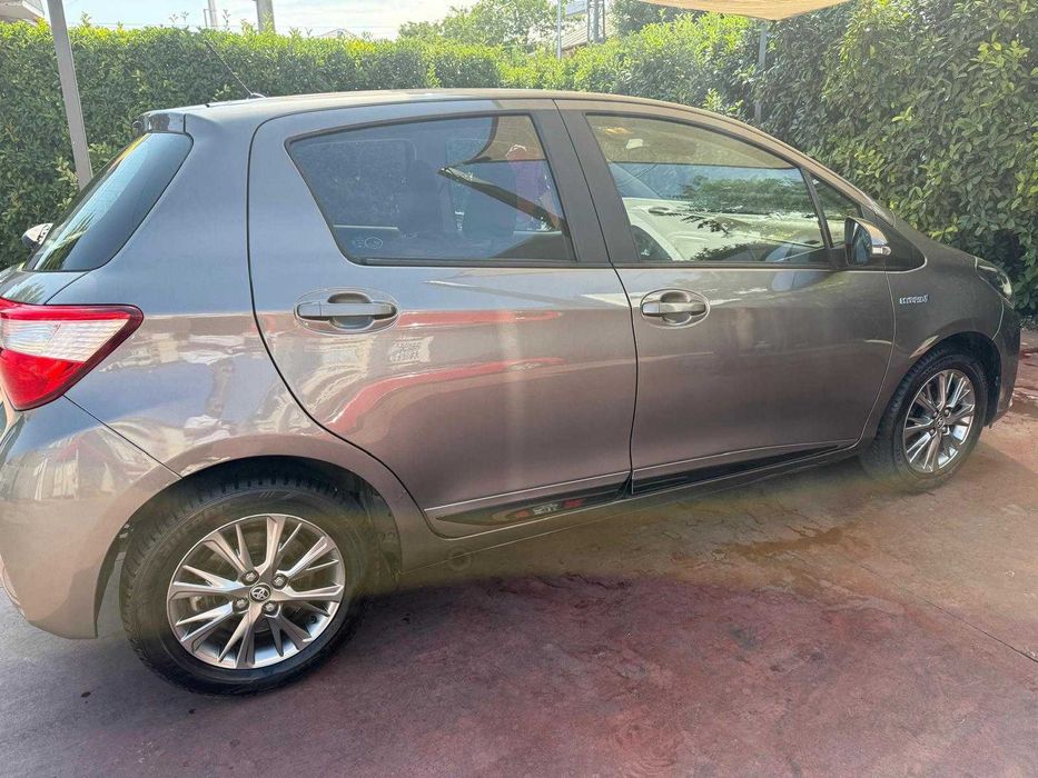 Toyota Yaris 2018 | Hybrid | Automat e-CVT