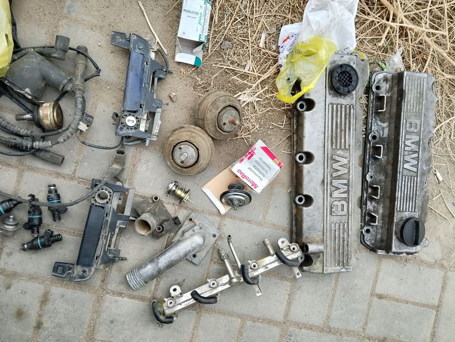 Продам запчасти бмв е36