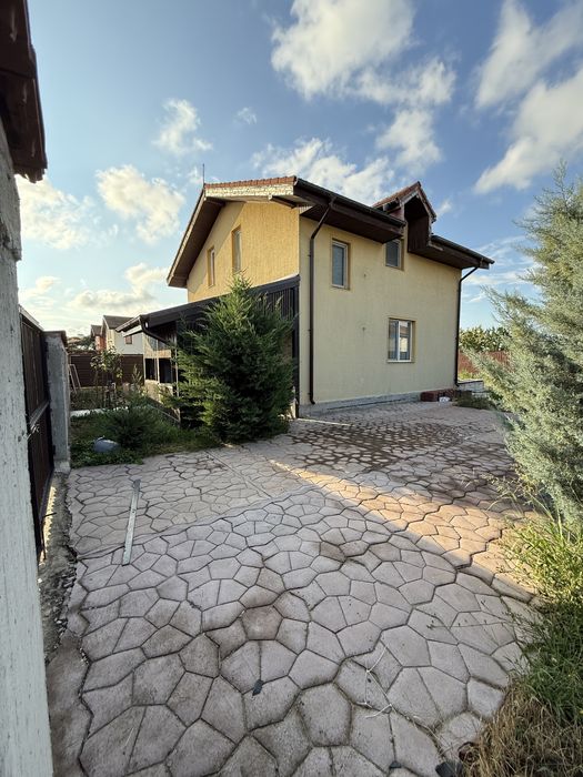 Vand casa P+M Bacu Joita