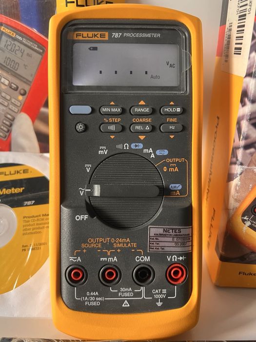 Мультиметр Fluke 787
